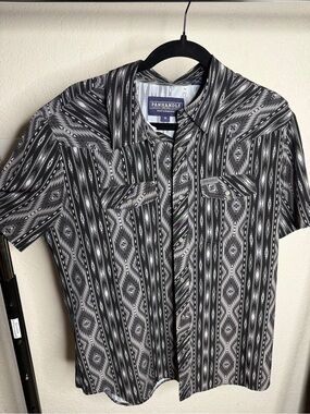 Panhandle Black & Gray Aztec Short Sleeve Western Shirt
